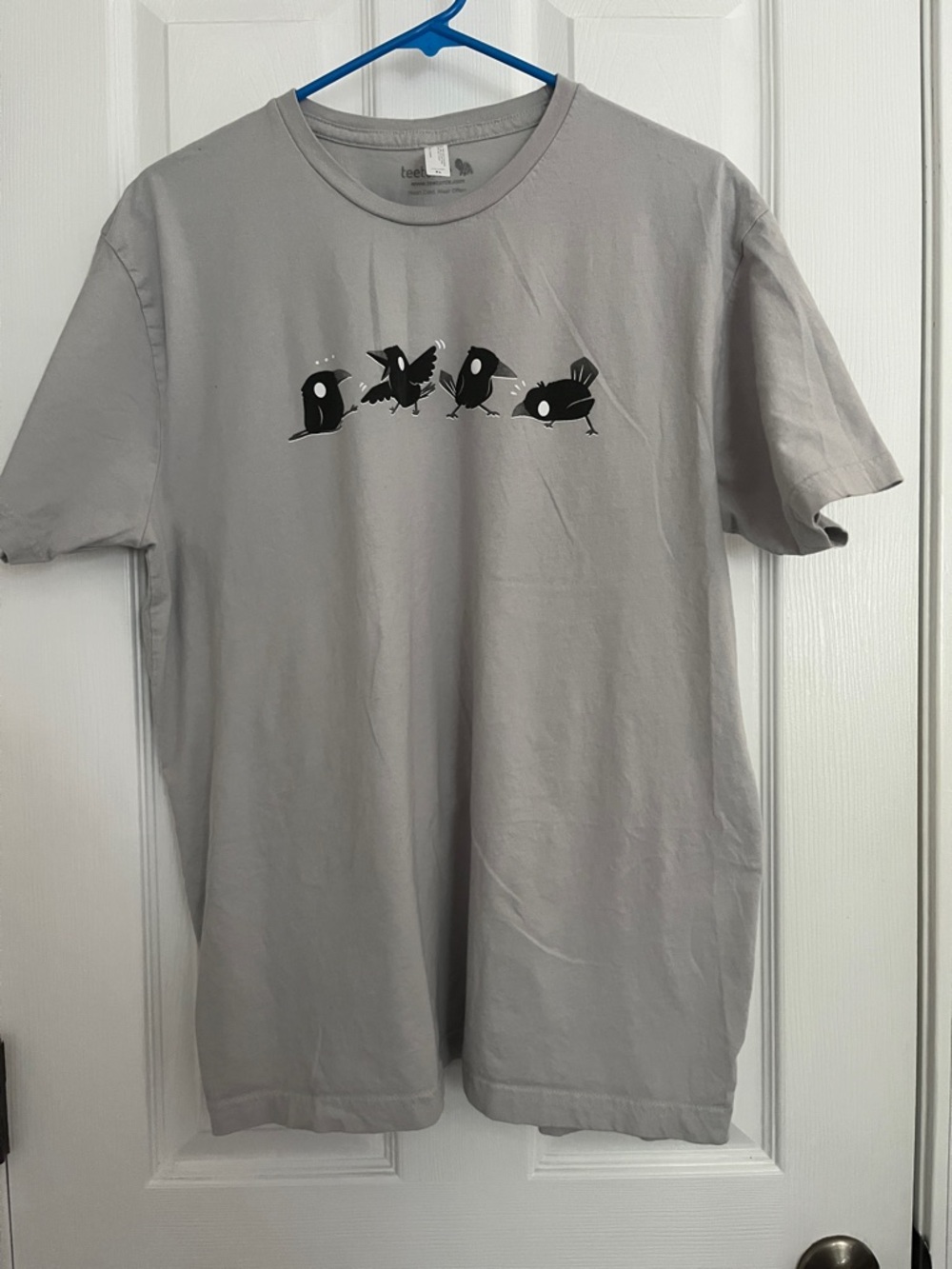 Tee Turtle Gray Tshirt with Crows